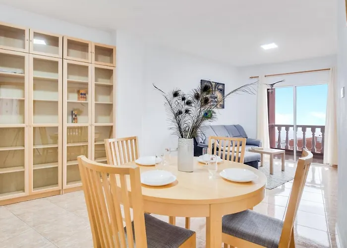 Three Bedroom Ii Near Sc Appartamento